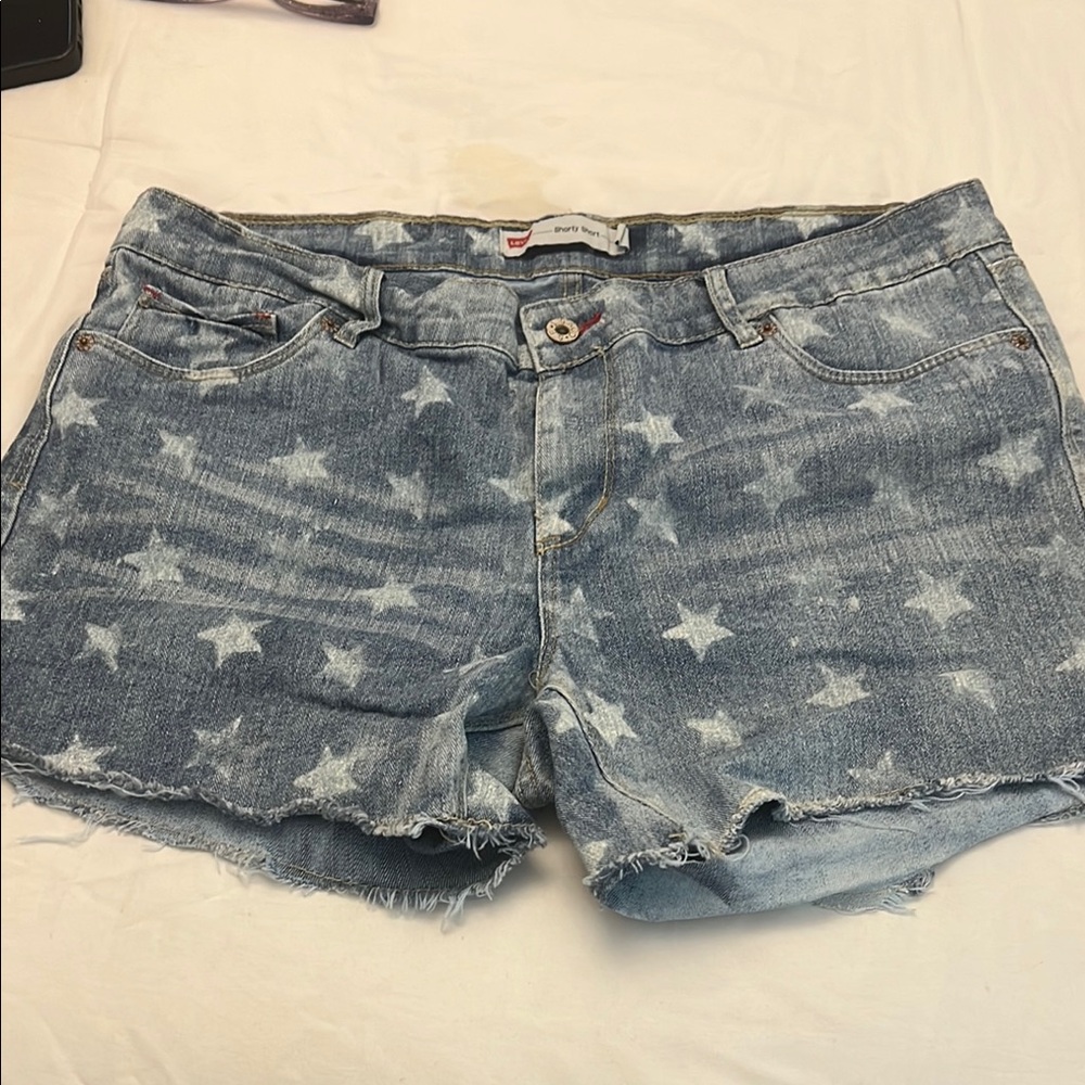 Levi's Blue Star-Patterned Jean Shorts